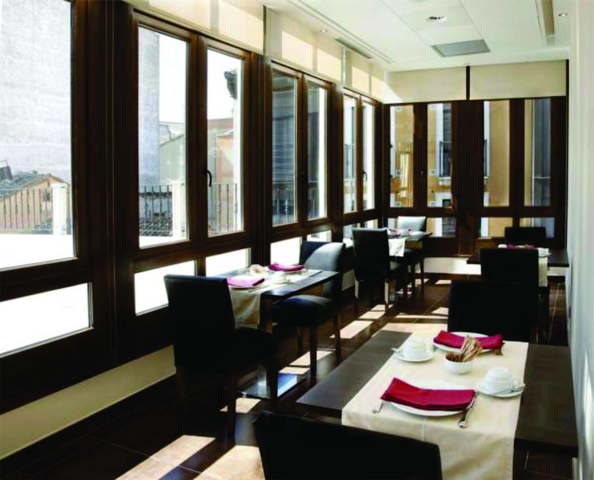 Hotel Villa De Aranda Aranda de Duero Restaurant foto